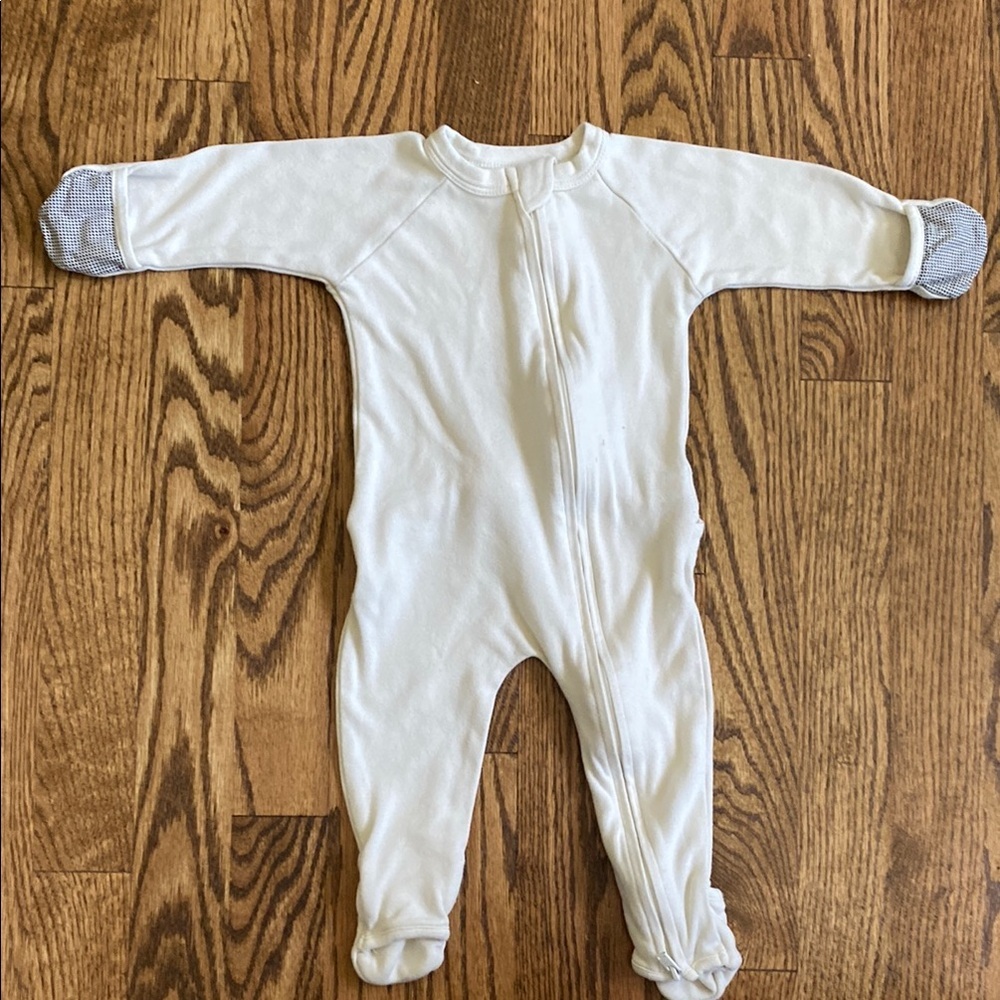 Cream Goumi viscose made from bamboo and organic cotton sleep&play footie, 3-6M